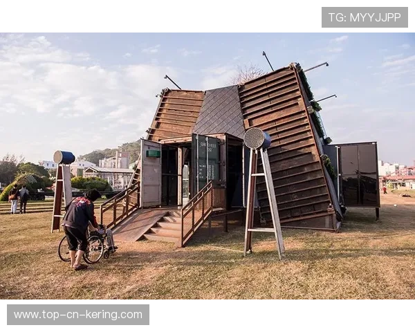 球场“铜墙铁壁”的防线令人望而却步,铜墙铁壁打一地名